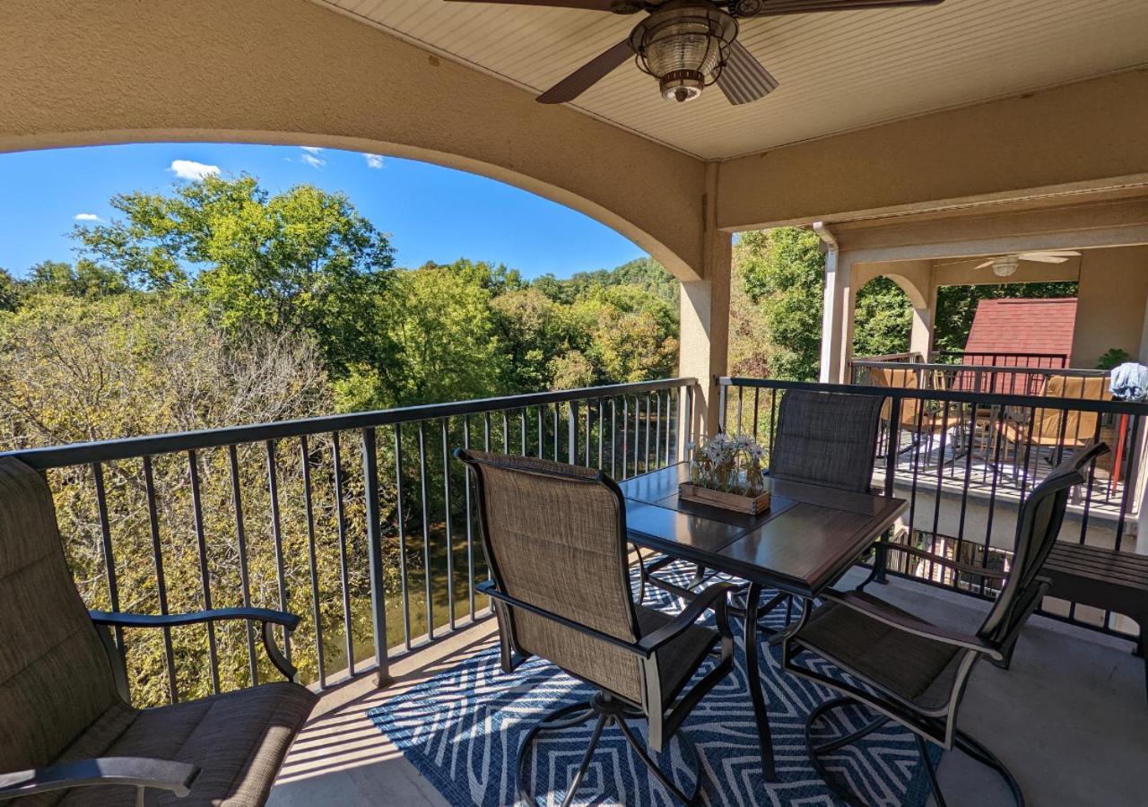 Relaxing Condo On The River - New Air Hockey Table Pigeon Forge Exterior foto